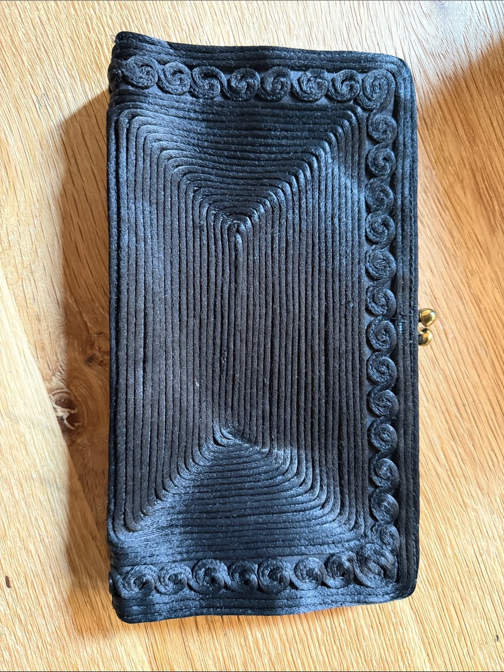 Walborg Black Velvet Kisslock Clutch with Scroll Detailing